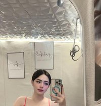 Kate - escort in Manila