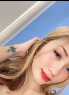 Kate GFE - masseuse in Manila Photo 2 of 6