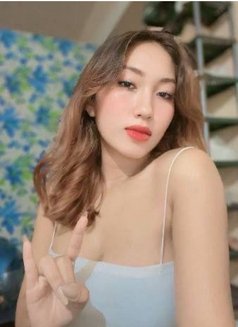 Kate GFE - masseuse in Manila Photo 6 of 6