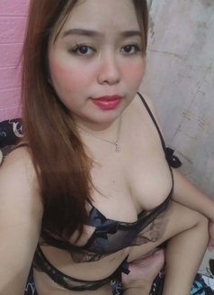 Kate Gomez - escort in Manila Photo 13 of 17