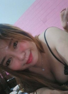 Kate Gomez - escort in Manila Photo 14 of 17