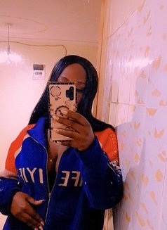 Kate - puta in Nairobi Photo 2 of 7