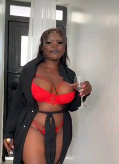 Kate - puta in Nairobi Photo 5 of 7