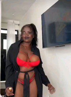 Kate - puta in Nairobi Photo 6 of 7