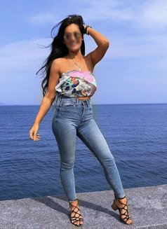 Kate Kitty - escort in Mumbai Photo 2 of 4