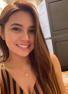 Kate Lorraine - escort in Makati City Photo 1 of 5