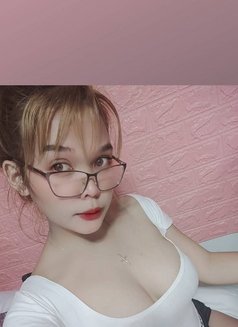 Kate Meet, Content, & VCS available - escort in Manila Photo 10 of 12