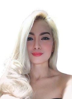 Kate Pretty - escort in Manila Photo 20 of 30