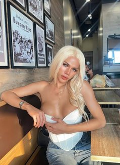 Kate - Transsexual escort in Pattaya Photo 6 of 15