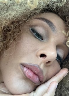 Kate TOP - escort in Phuket Photo 12 of 12