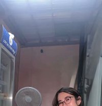 BLUE- young model is here - puta in Mumbai