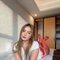 Kate - young model is here - puta in Mumbai Photo 2 of 13