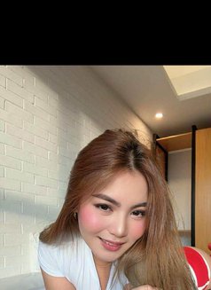 Kate - young model is here - escort in Mumbai Photo 5 of 11