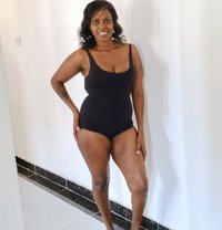 Kate - puta in Netanya