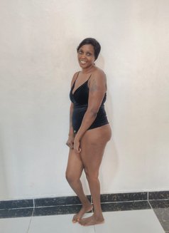 Kate - escort in Netanya Photo 3 of 3