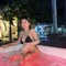 AlixiaFoxCumXMeet - Acompañantes transexual in Manila Photo 1 of 8
