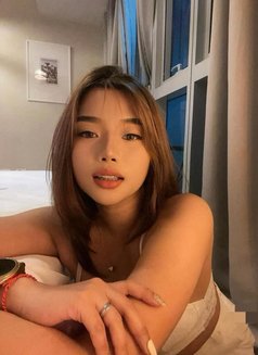 Katerina Banks - escort in Makati City Photo 8 of 8
