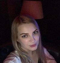 Katerina - puta in Gurgaon