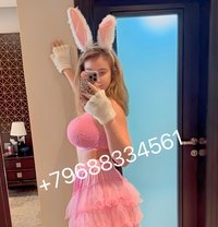 Katerina - escort in Al Manama Photo 14 of 16