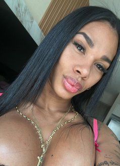 Katerine Sensual Latina - puta in Dubai Photo 23 of 24