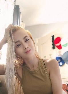 Kateykatey - escort in Manila Photo 4 of 5