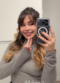 Kath - escort in İstanbul Photo 5 of 5