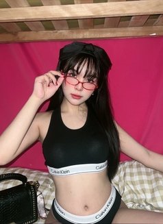 Kath - Transsexual escort in Manila Photo 3 of 11