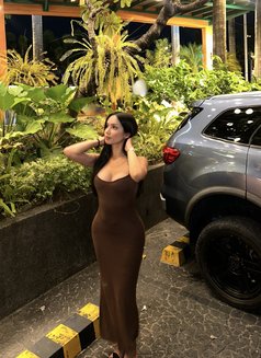 Kathaluna Oreo - Transsexual escort in Manila Photo 3 of 9