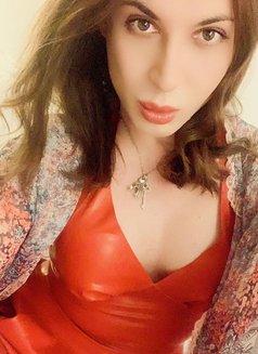 Katherine Ts - Transsexual escort in London Photo 9 of 13
