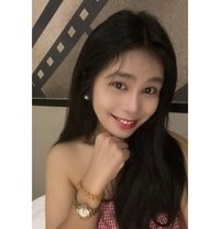 Kathryyn Available now meetup & camshow - escort in Makati City