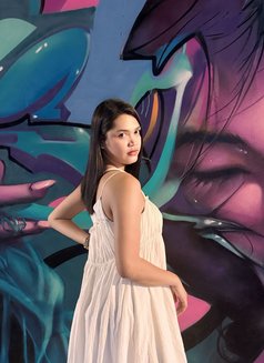 Kathxxx - Transsexual escort in Singapore Photo 2 of 5