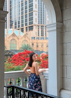 Kathxxx - Transsexual escort in Singapore Photo 4 of 5