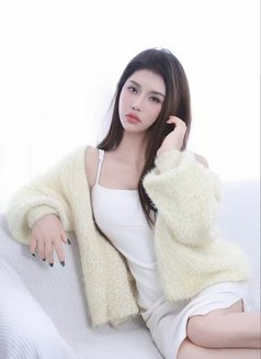 Kathy - puta in Shanghai Photo 3 of 7