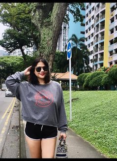 Im your sweet escape.. - puta in Hong Kong Photo 3 of 9