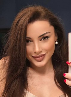 Kathy - escort in London Photo 6 of 10