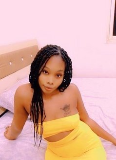 Kathy - escort in Riyadh Photo 3 of 4