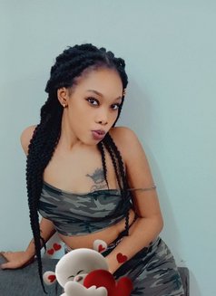 Kathy - escort in Riyadh Photo 4 of 4