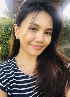 Kathyrawrrr - escort in London Photo 2 of 2