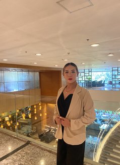 Kathyrn - Transsexual escort in Manila Photo 3 of 4