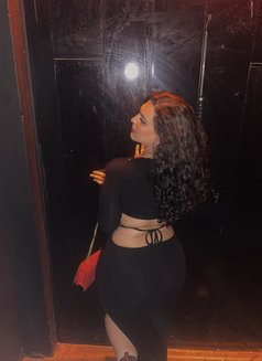 Kati - Transsexual escort in Beirut Photo 8 of 13