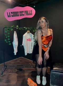 Kati - Transsexual escort in Beirut Photo 3 of 15