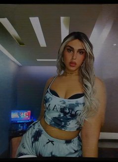 Kati - Transsexual escort in Beirut Photo 18 of 21