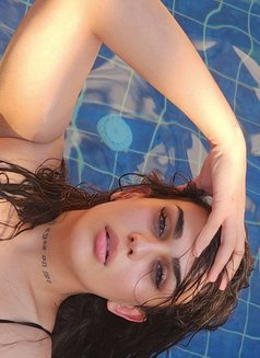 Kati - Acompañantes transexual in Beirut Photo 2 of 20