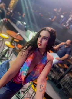 Kati - Transsexual escort in Beirut Photo 9 of 19