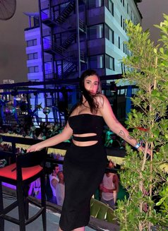 Kati - Transsexual escort in Beirut Photo 14 of 19
