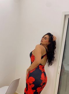 Kati - Acompañantes transexual in Beirut Photo 5 of 22