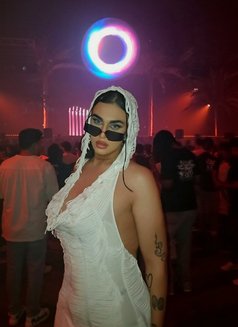 Kati - Transsexual escort in Beirut Photo 8 of 17