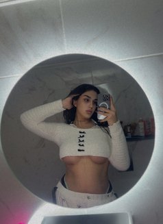 Kati - Transsexual escort in Beirut Photo 3 of 22