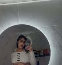 Kati - Transsexual escort in Beirut Photo 1 of 22