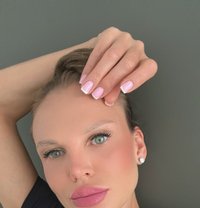 Kati - escort in Singapore